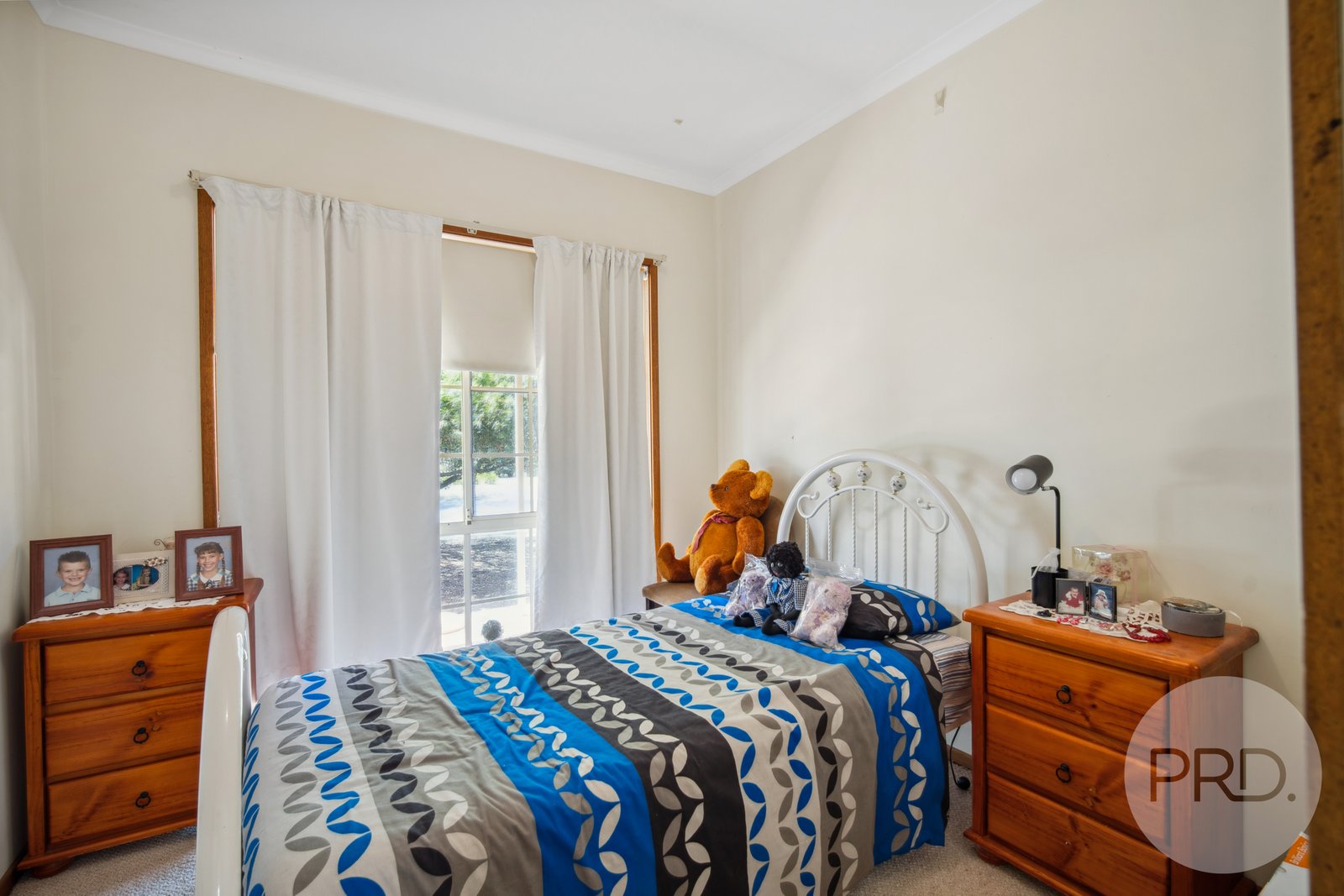 42 Pugsley Avenue ESTELLA 11