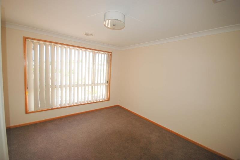 42 Rainbow Drive ESTELLA 2