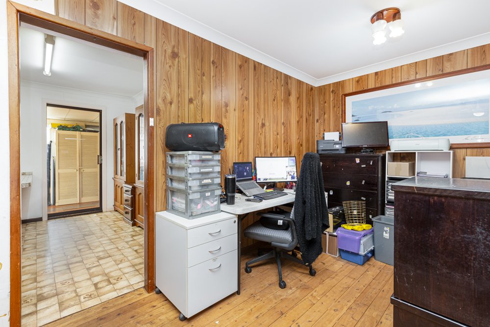 42 Redbill Drive WOODBERRY 11