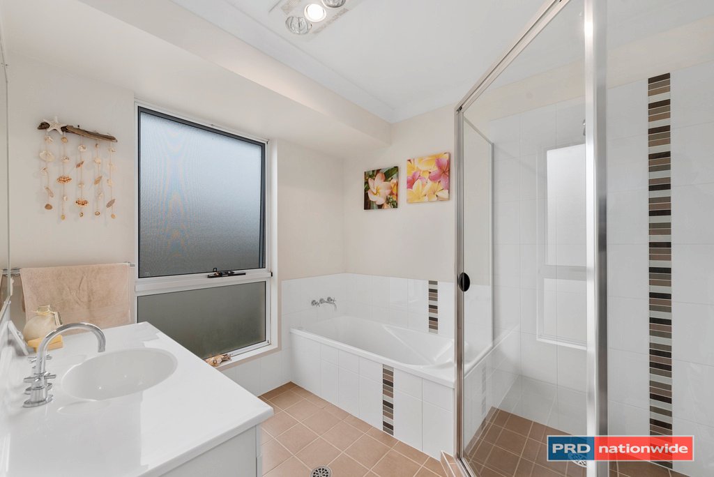 42 Saltwater Crescent CORINDI BEACH 8