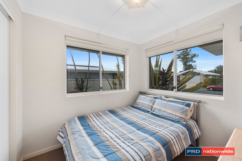 42 Saltwater Crescent CORINDI BEACH 9