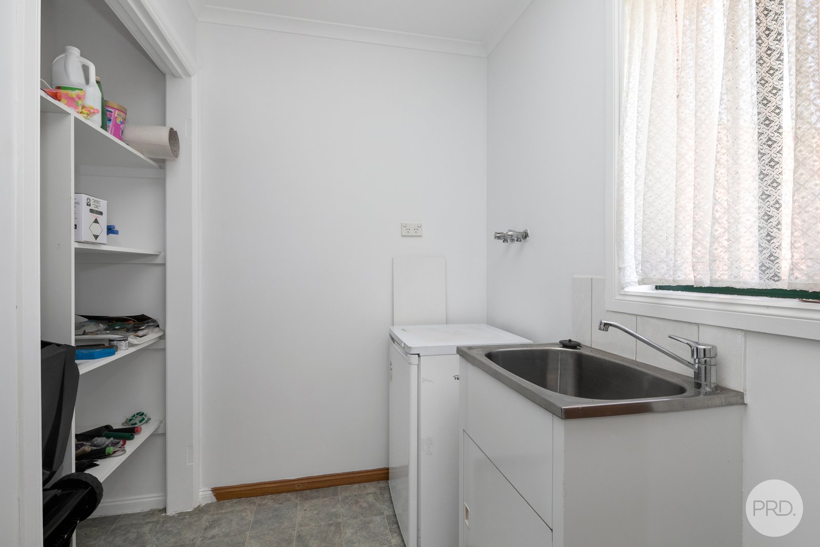 4/2 Sayle Street SEBASTOPOL 11