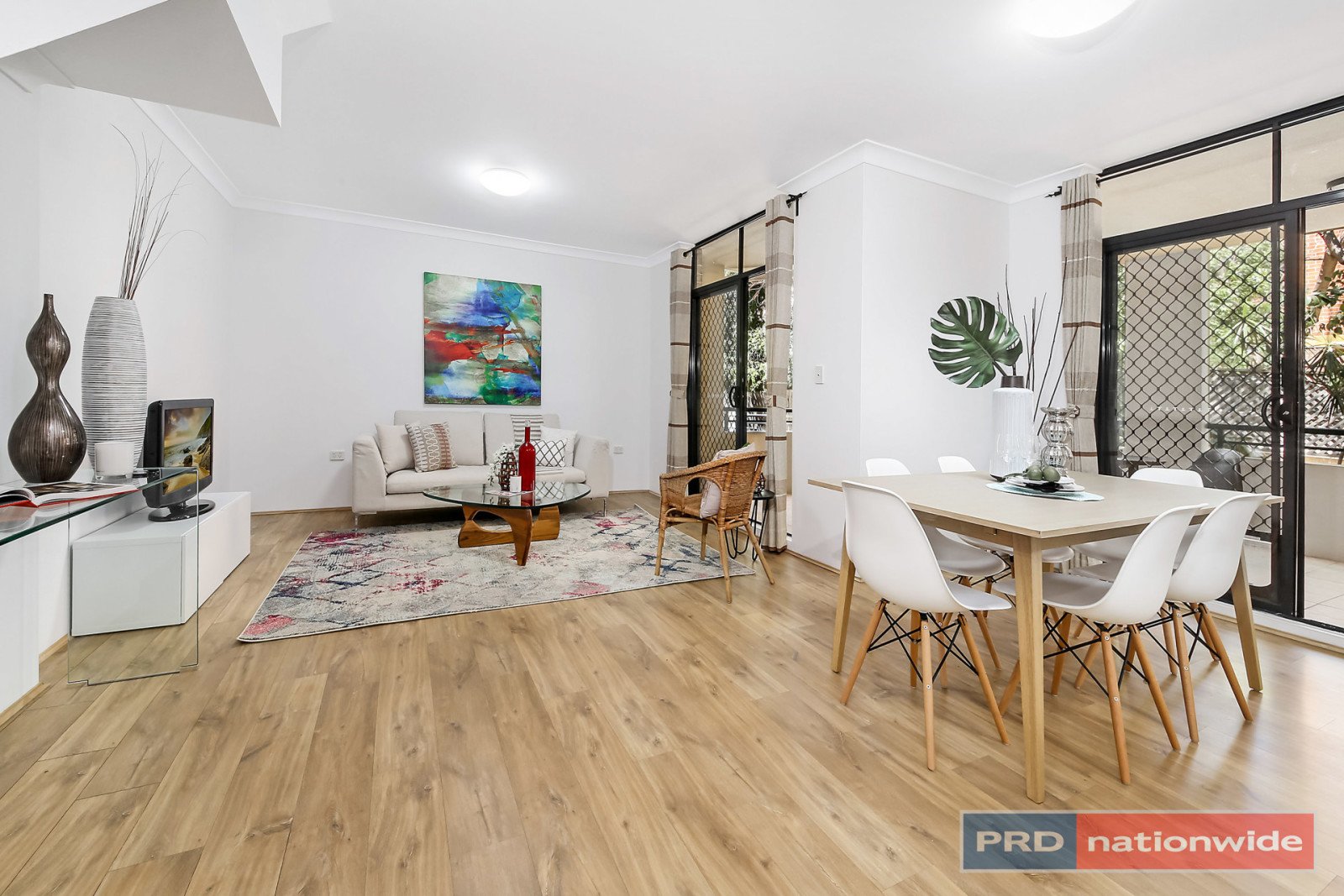 4/2 Shaftesbury Street CARLTON 2