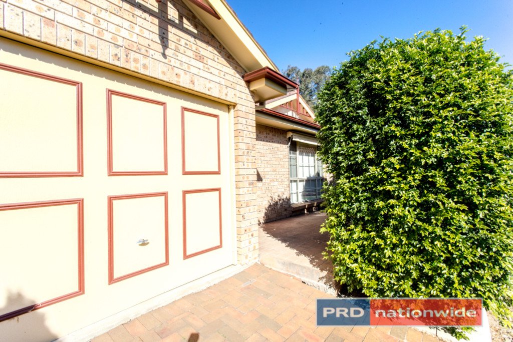 42 Sherwood Circuit PENRITH 1