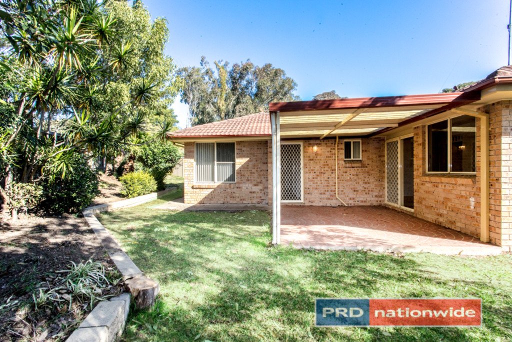 42 Sherwood Circuit PENRITH 15
