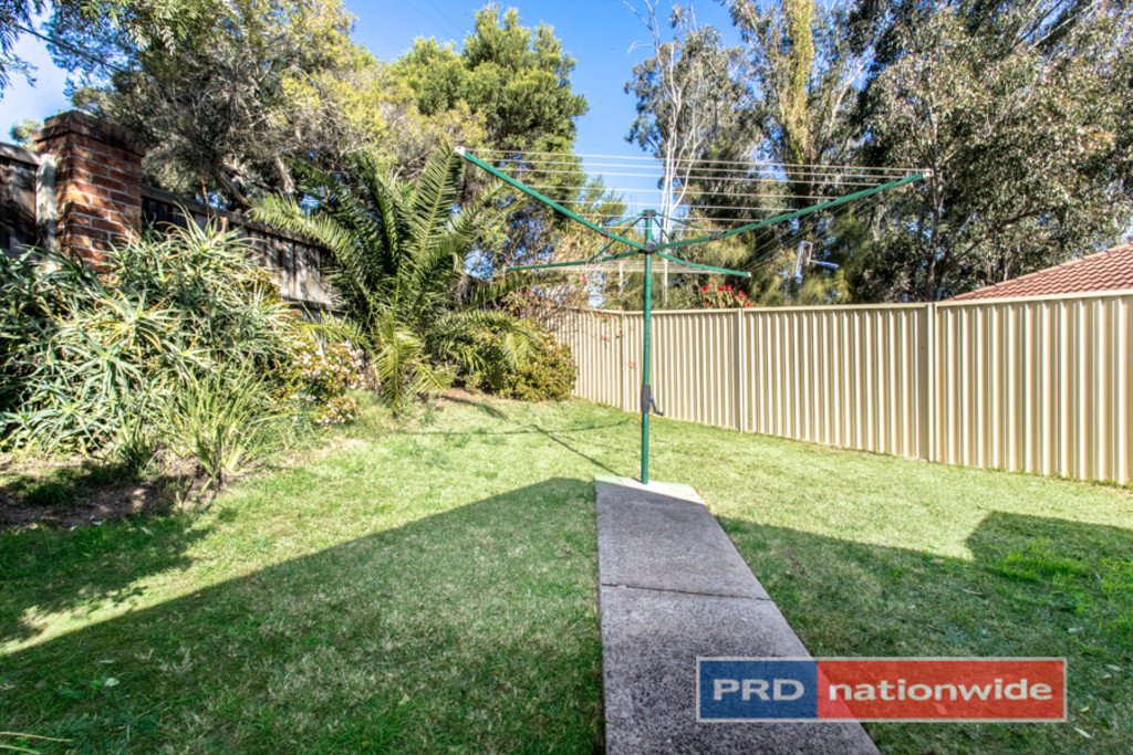 42 Sherwood Circuit PENRITH 16