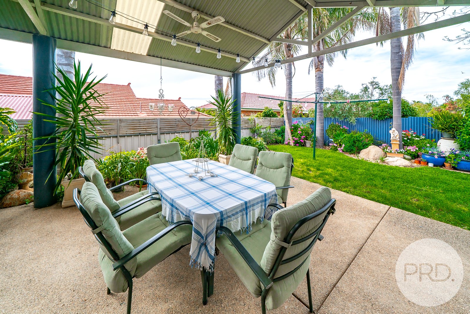 42 Simkin Crescent KOORINGAL 13