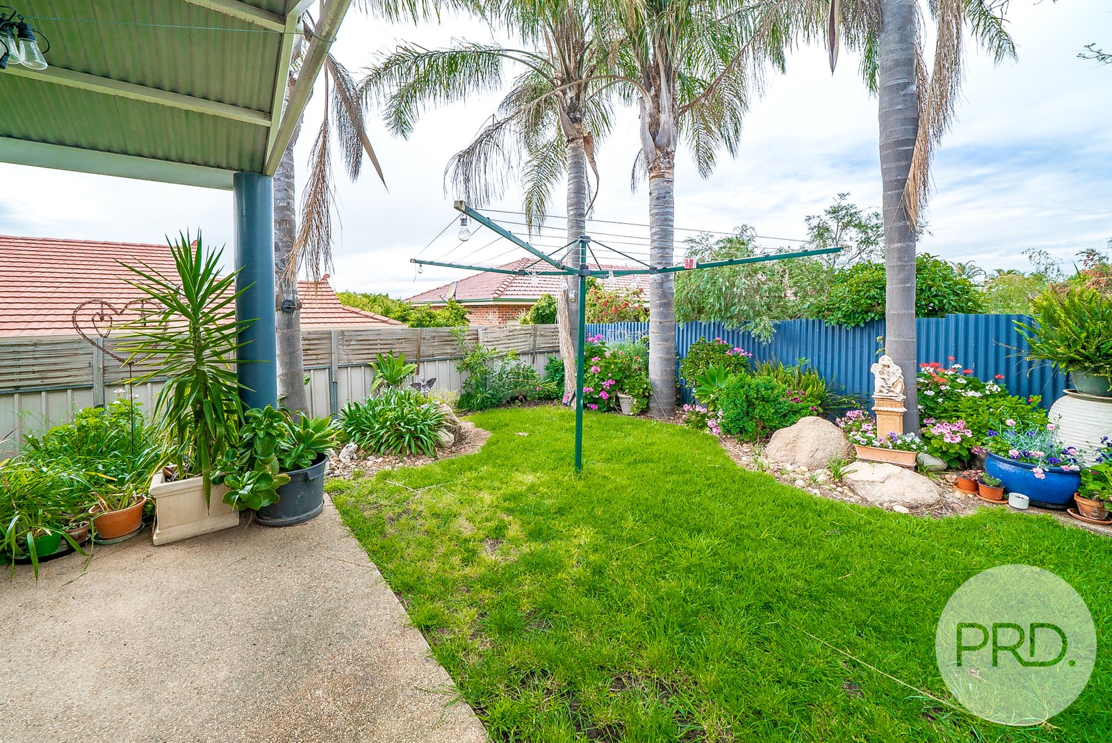 42 Simkin Crescent KOORINGAL 14