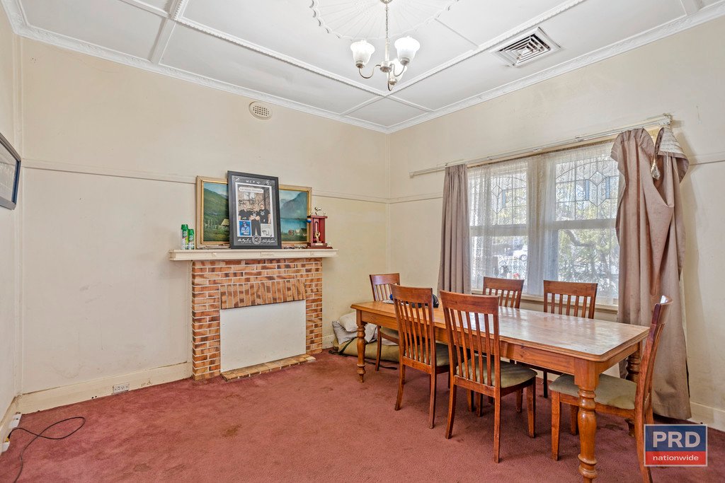 42 Somerville Street FLORA HILL 2