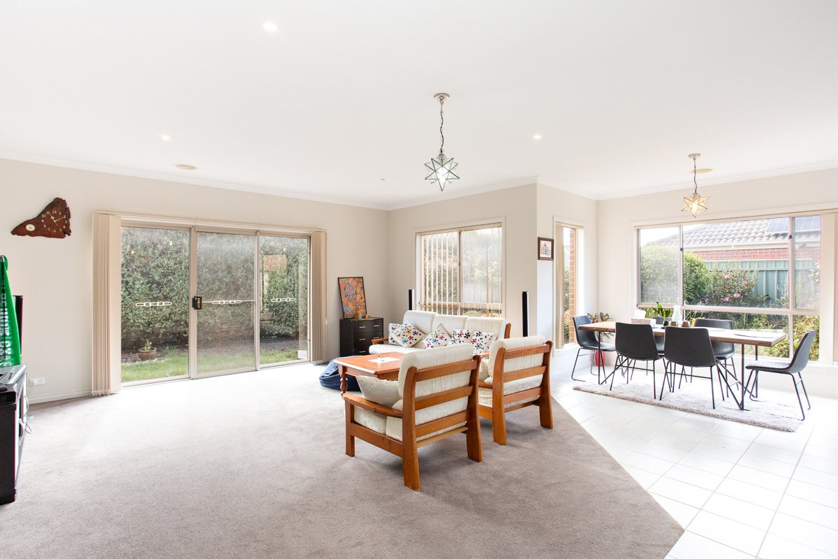 Gallery: 42 St Helens Avenue