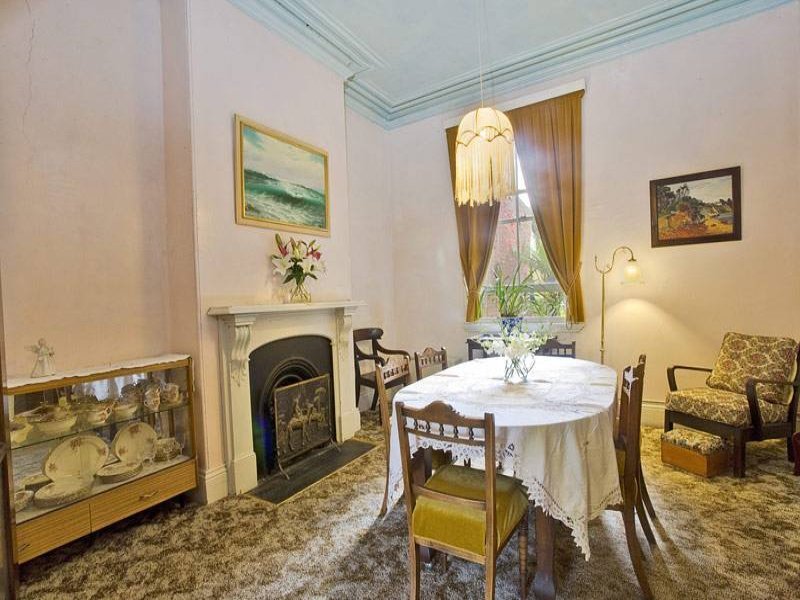 Gallery: 42 St Vincent Place North