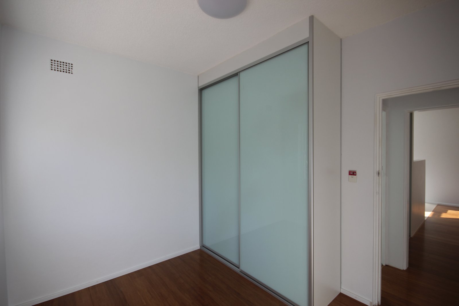 4/2 Station Street KOGARAH 9