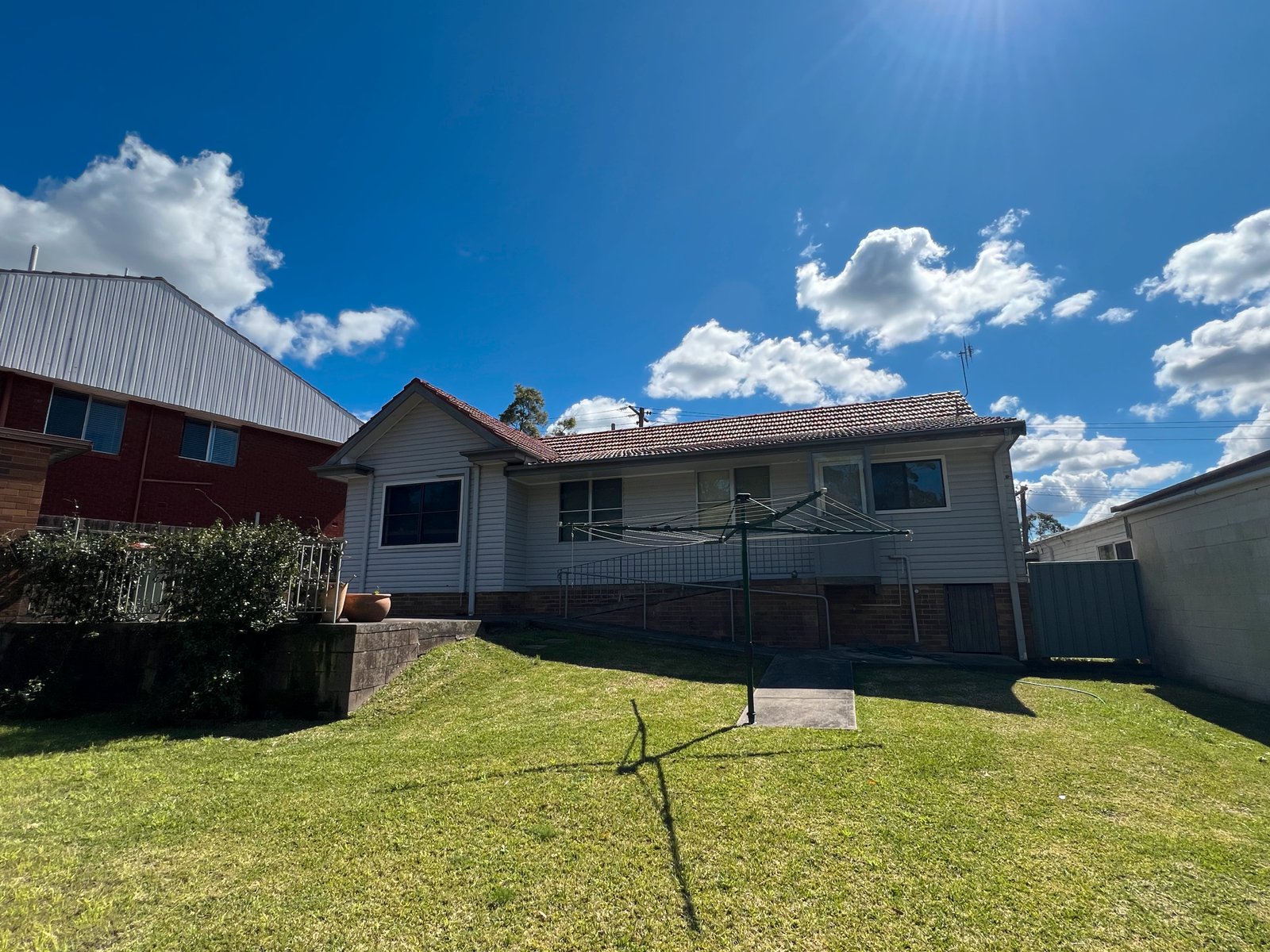 42 Stuart St  Kotara South 5