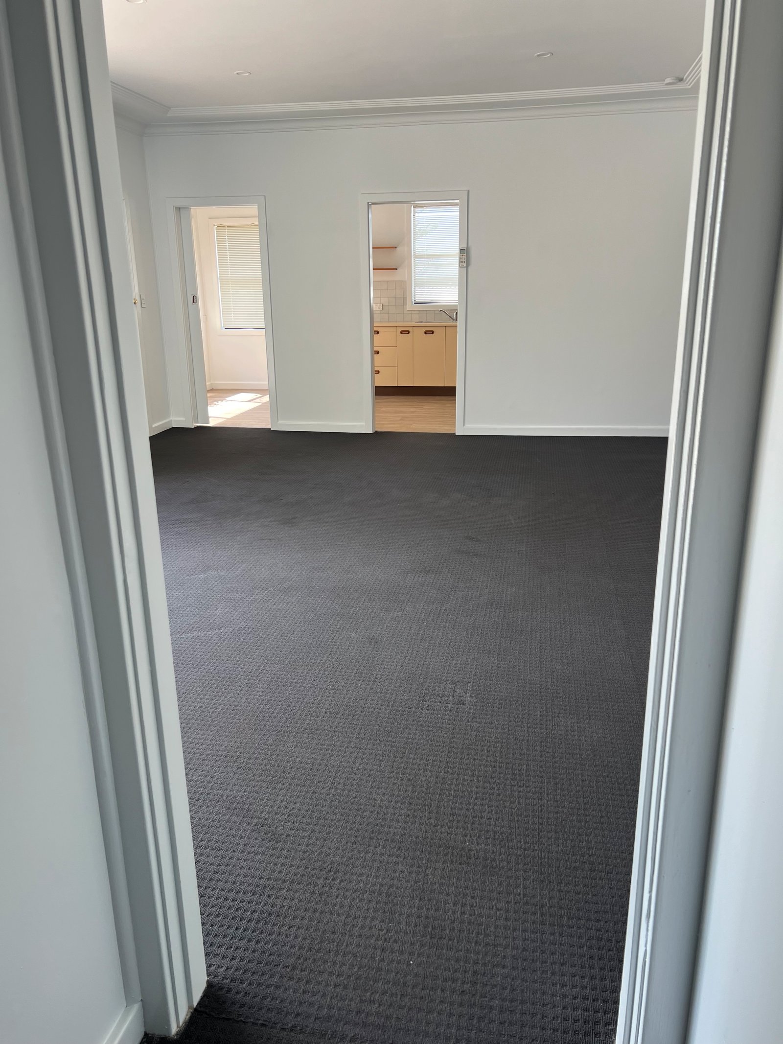 42 Stuart St  Kotara South 15