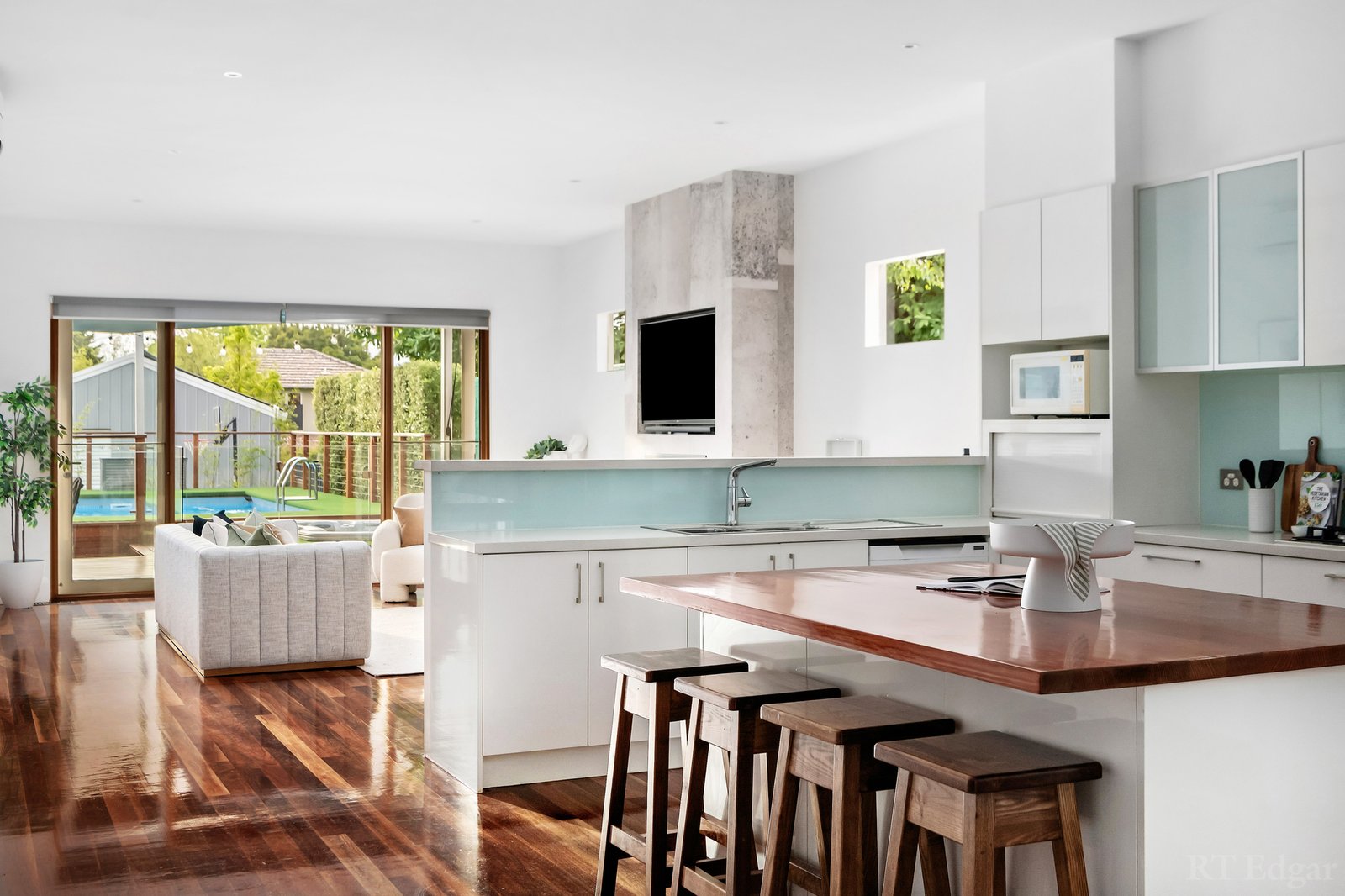 Real Estate and Property in 42 Summerhill Road, Glen Iris, VIC