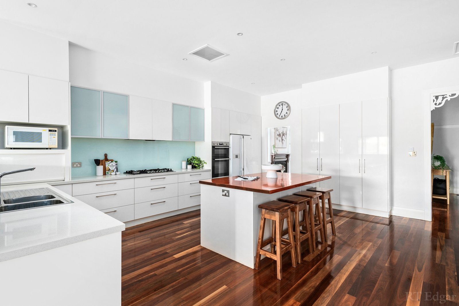 Real Estate and Property in 42 Summerhill Road, Glen Iris, VIC