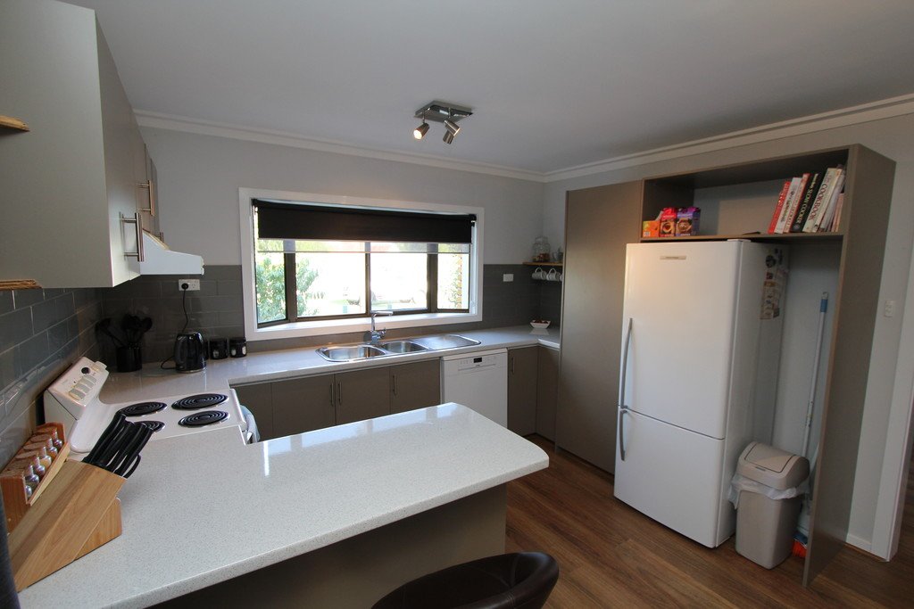 42 Surrey Street LINTON 3