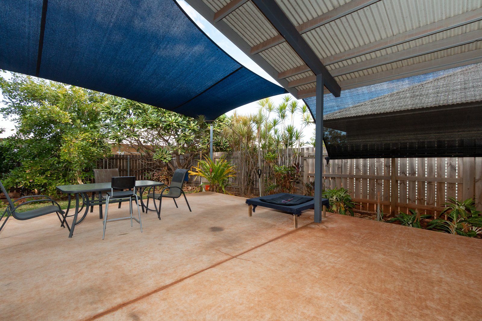 42 Tanami Drive BILINGURR 23