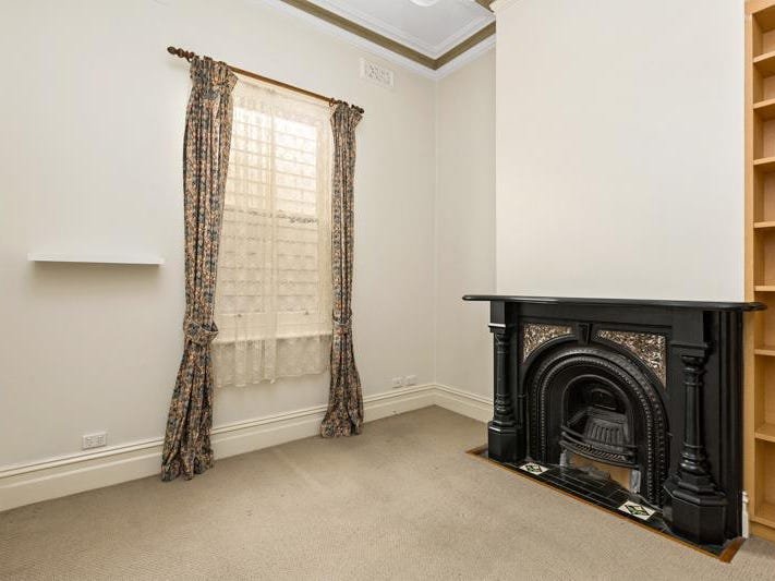 Gallery: 42 Tarrengower Street