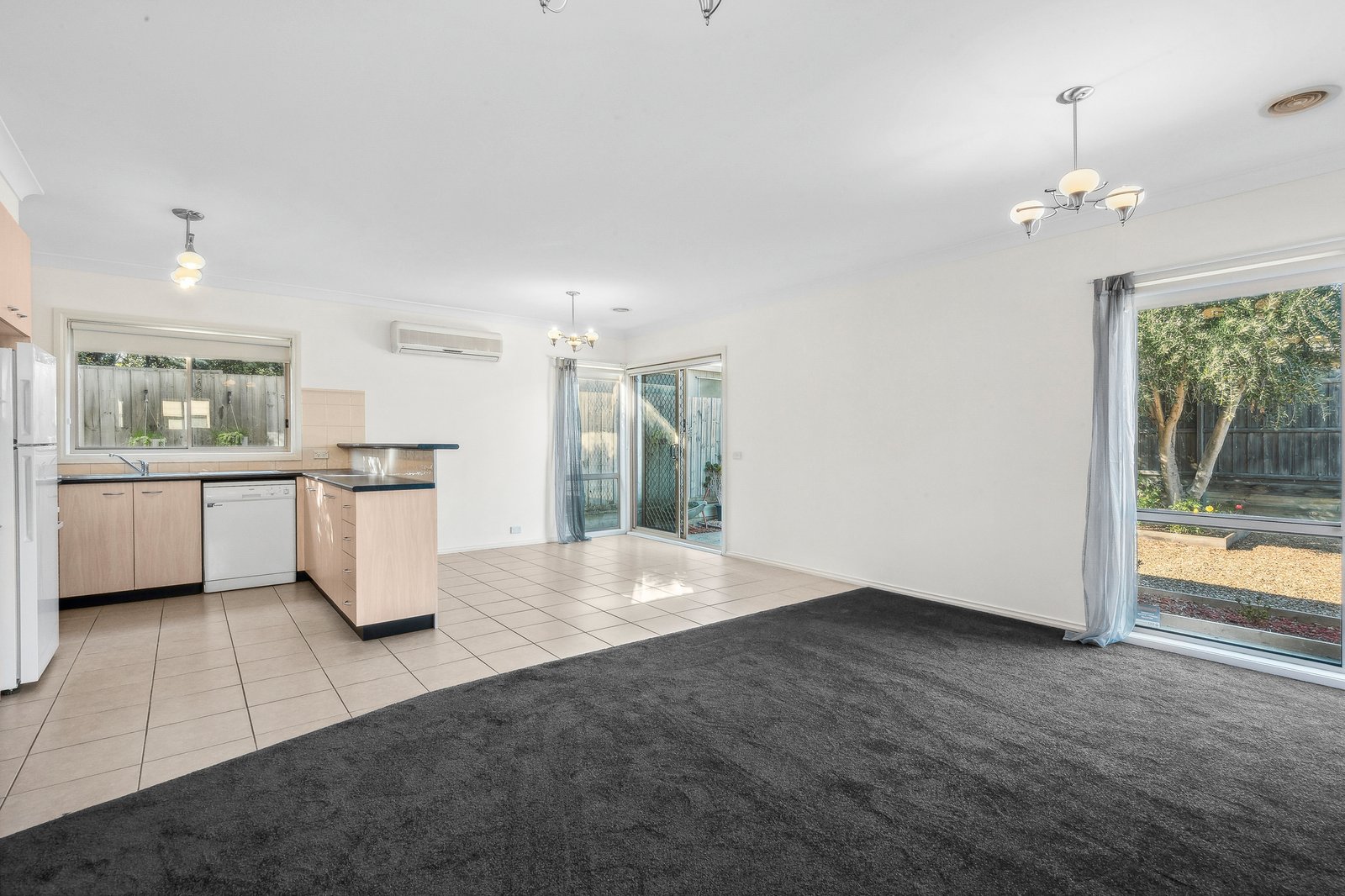 Gallery: 42 Tate Street