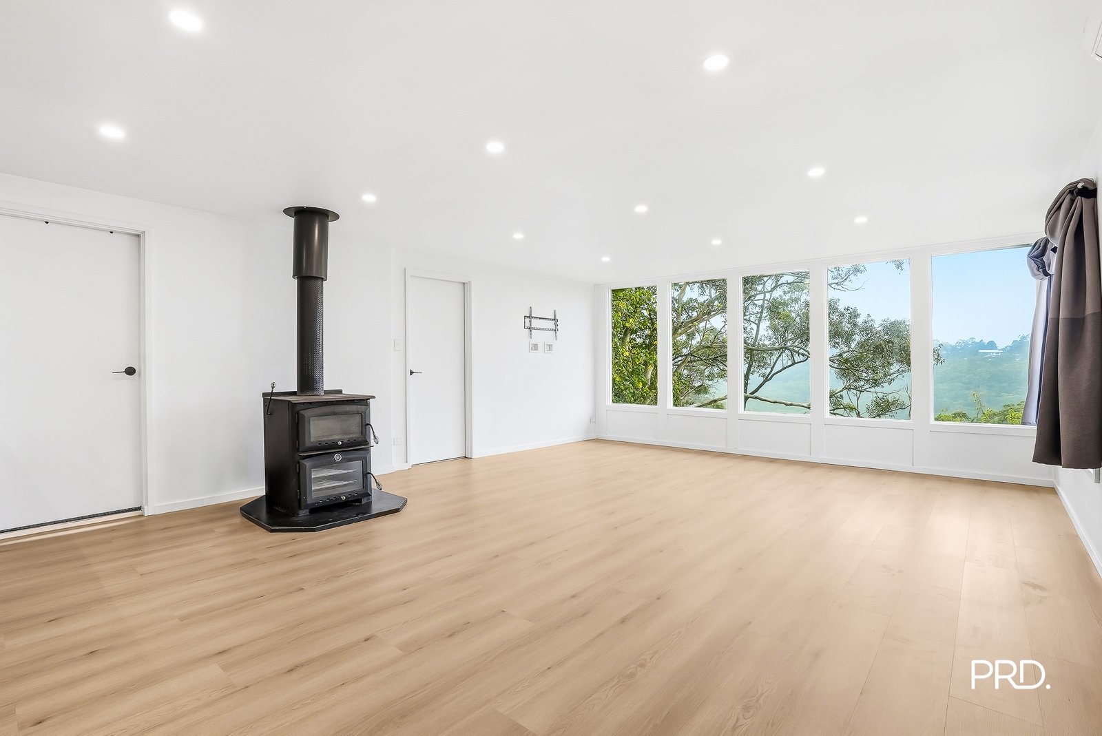 42 Terrace Falls Rd  Hazelbrook 1