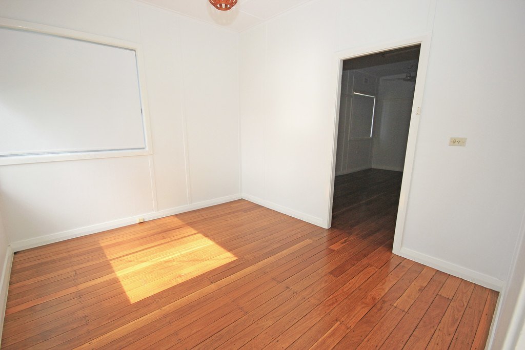 42 The Boulevarde  DUNBOGAN 7