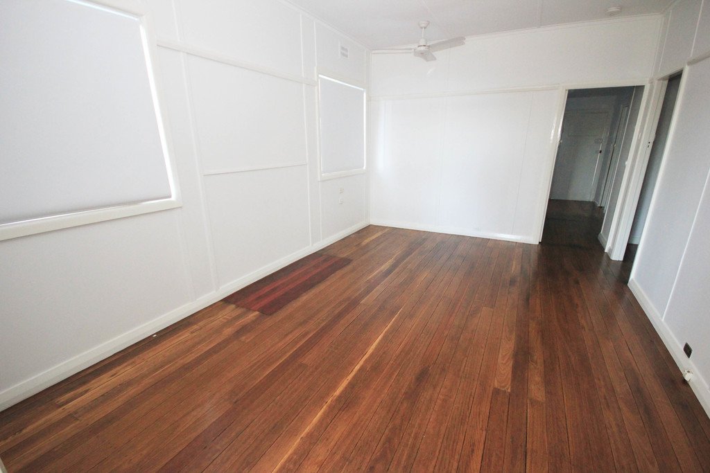 42 The Boulevarde  DUNBOGAN 9