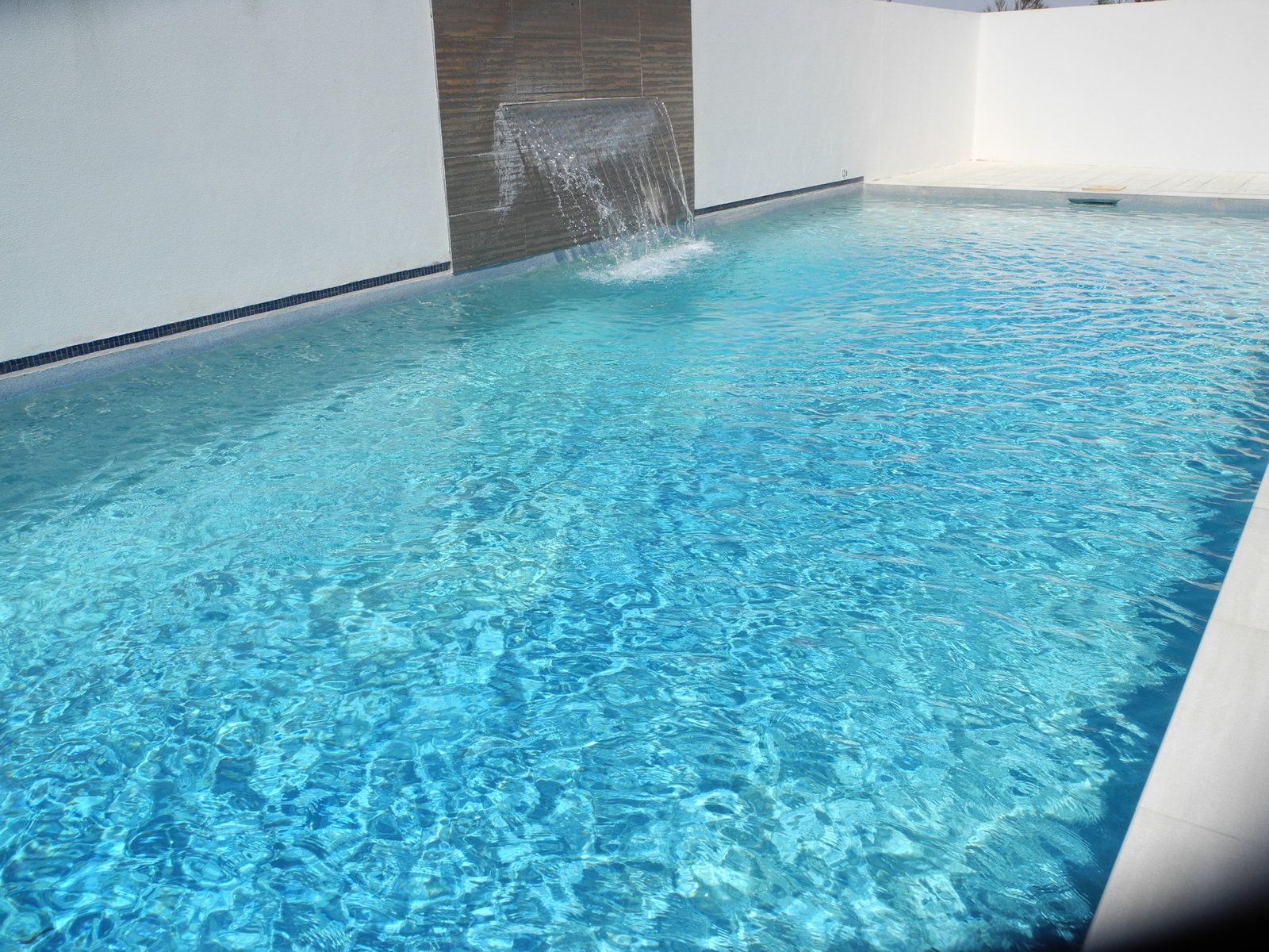 4/2 The Promenade BOYNE ISLAND 3