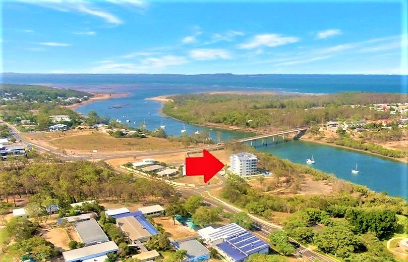 4/2 The Promenade BOYNE ISLAND 20