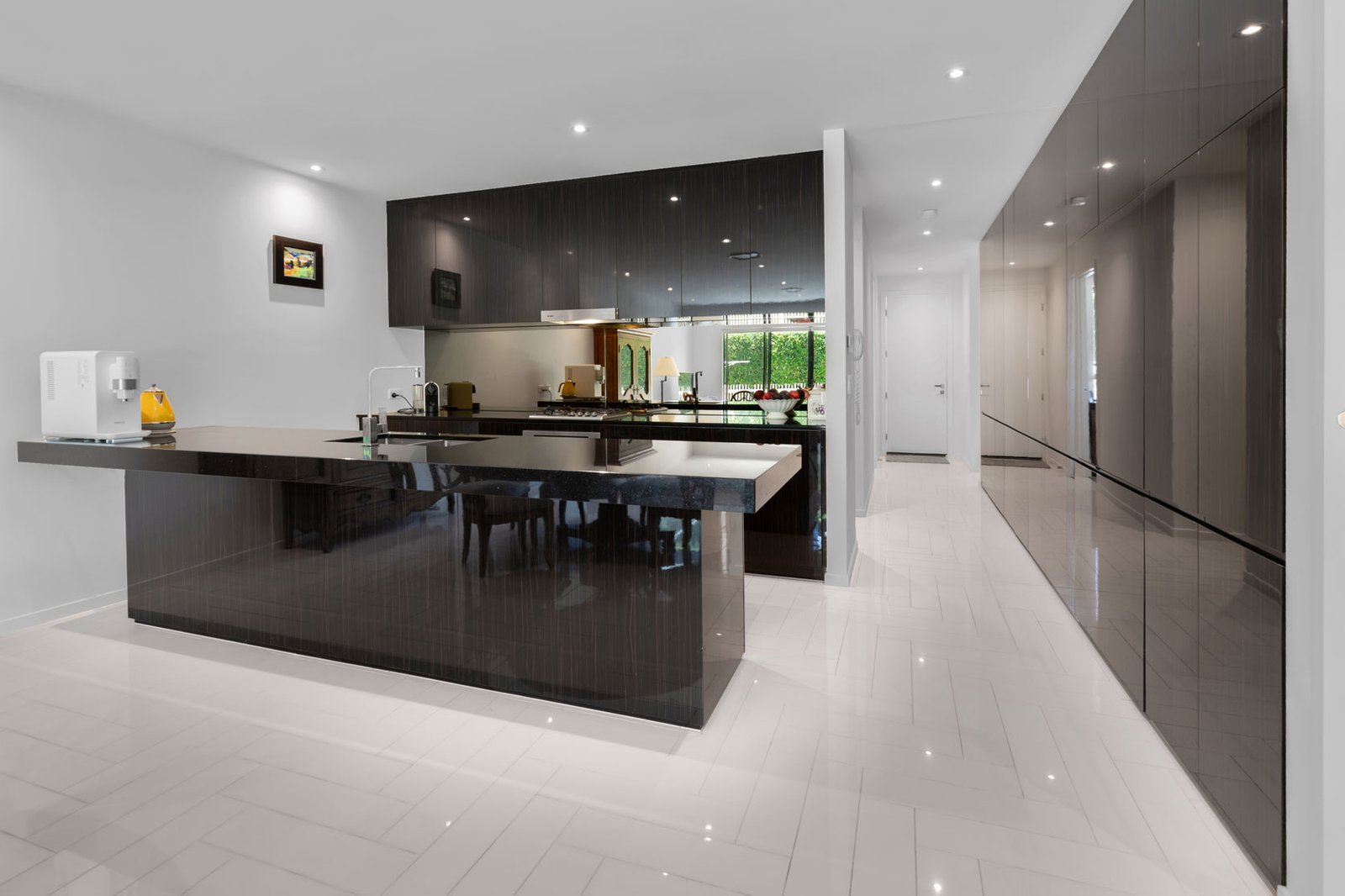 42 Theatre Drive BENOWA 2