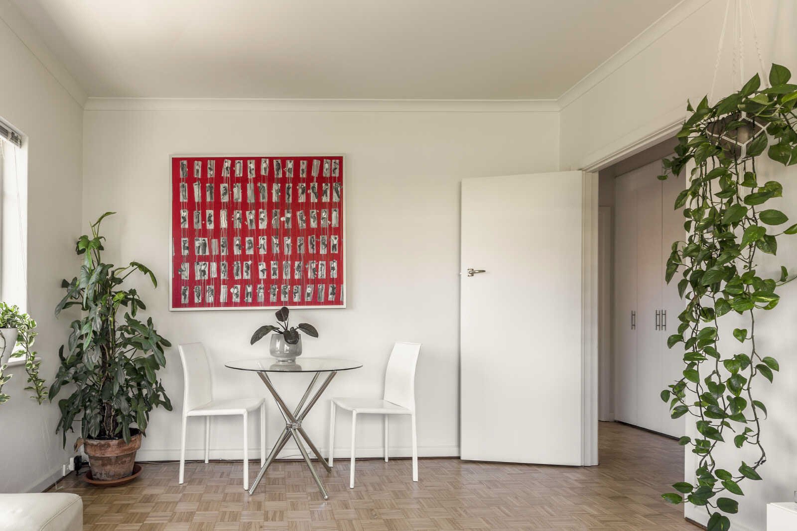 Gallery: 4/2 Tivoli Place