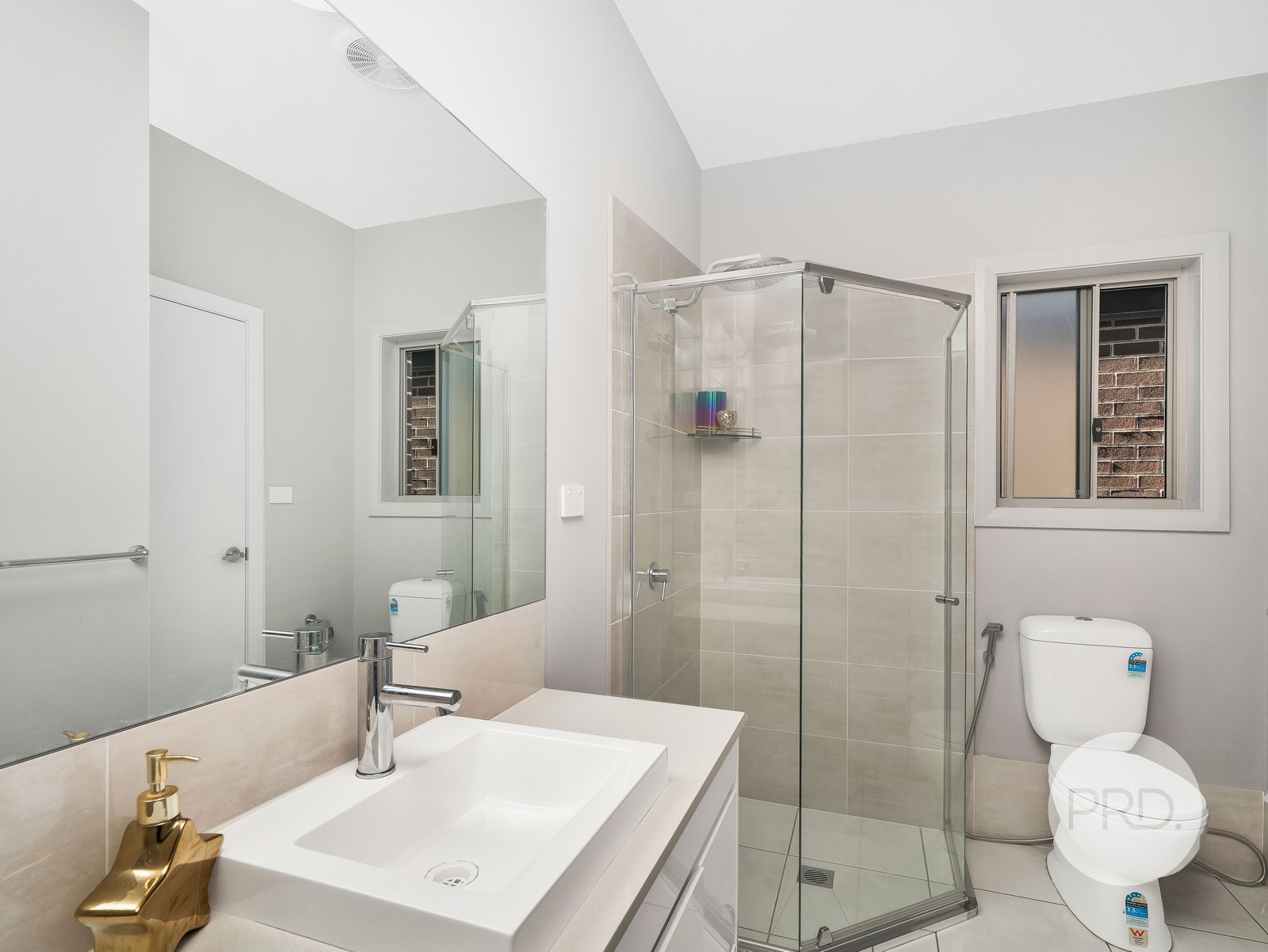 42 Tokyo Road AUSTRAL 9