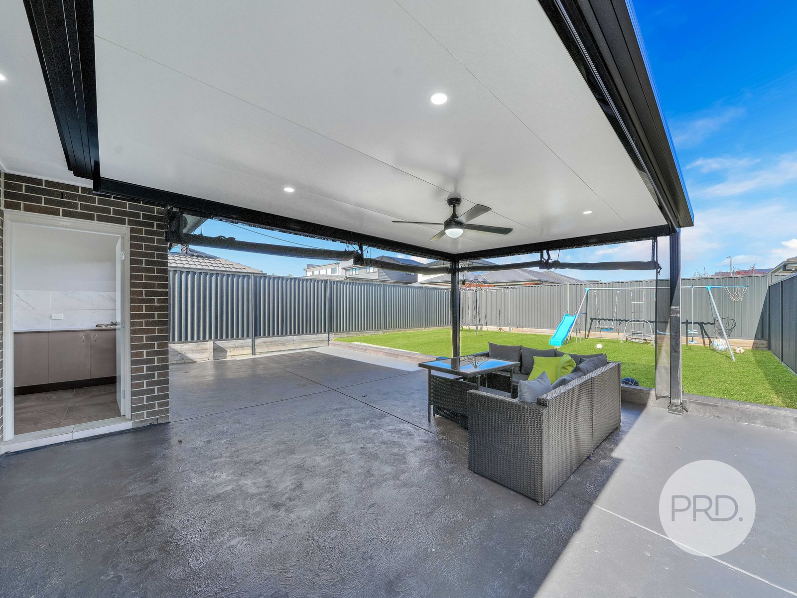 42 Tokyo Road AUSTRAL 15