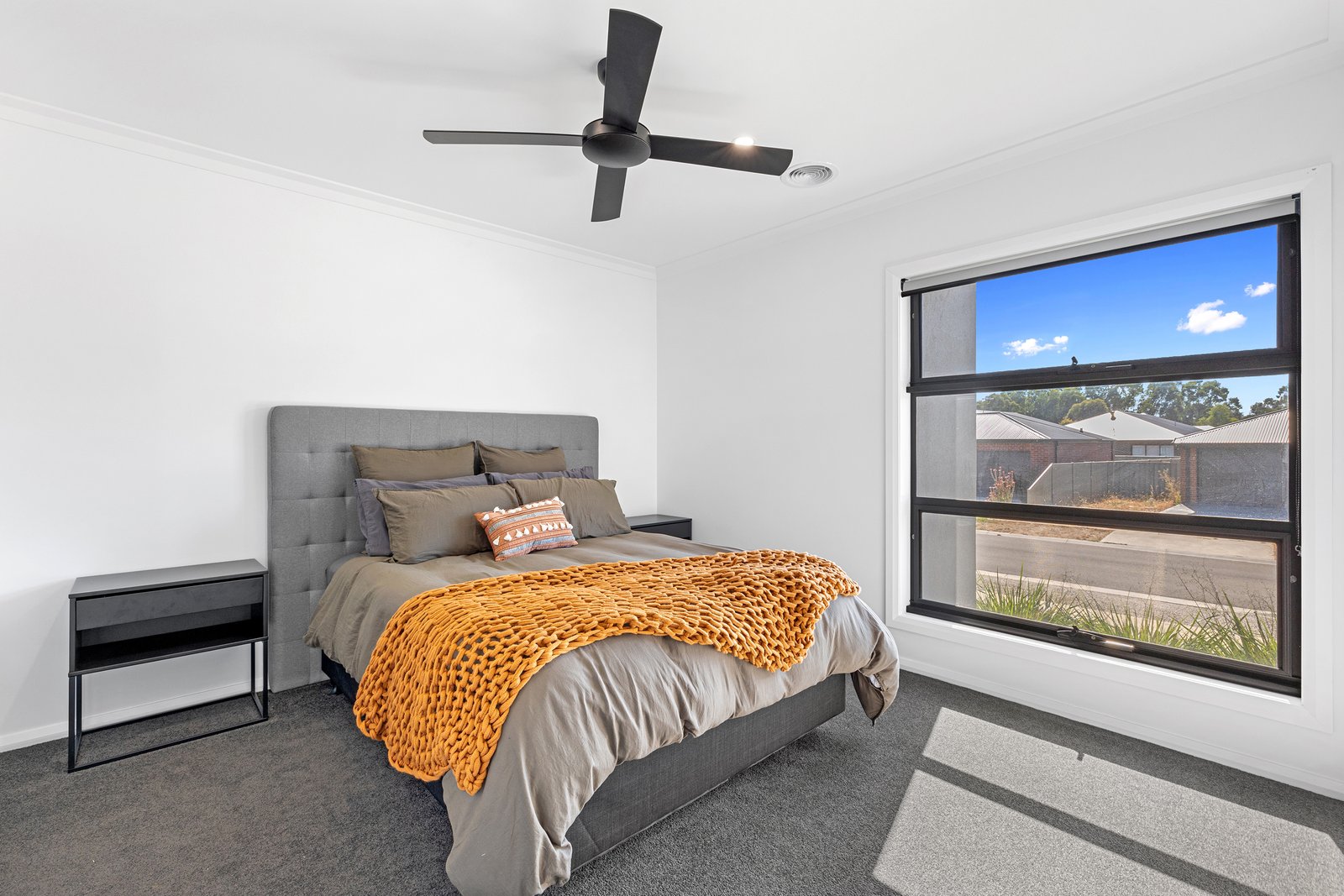 Gallery: 42 Topaz Ave