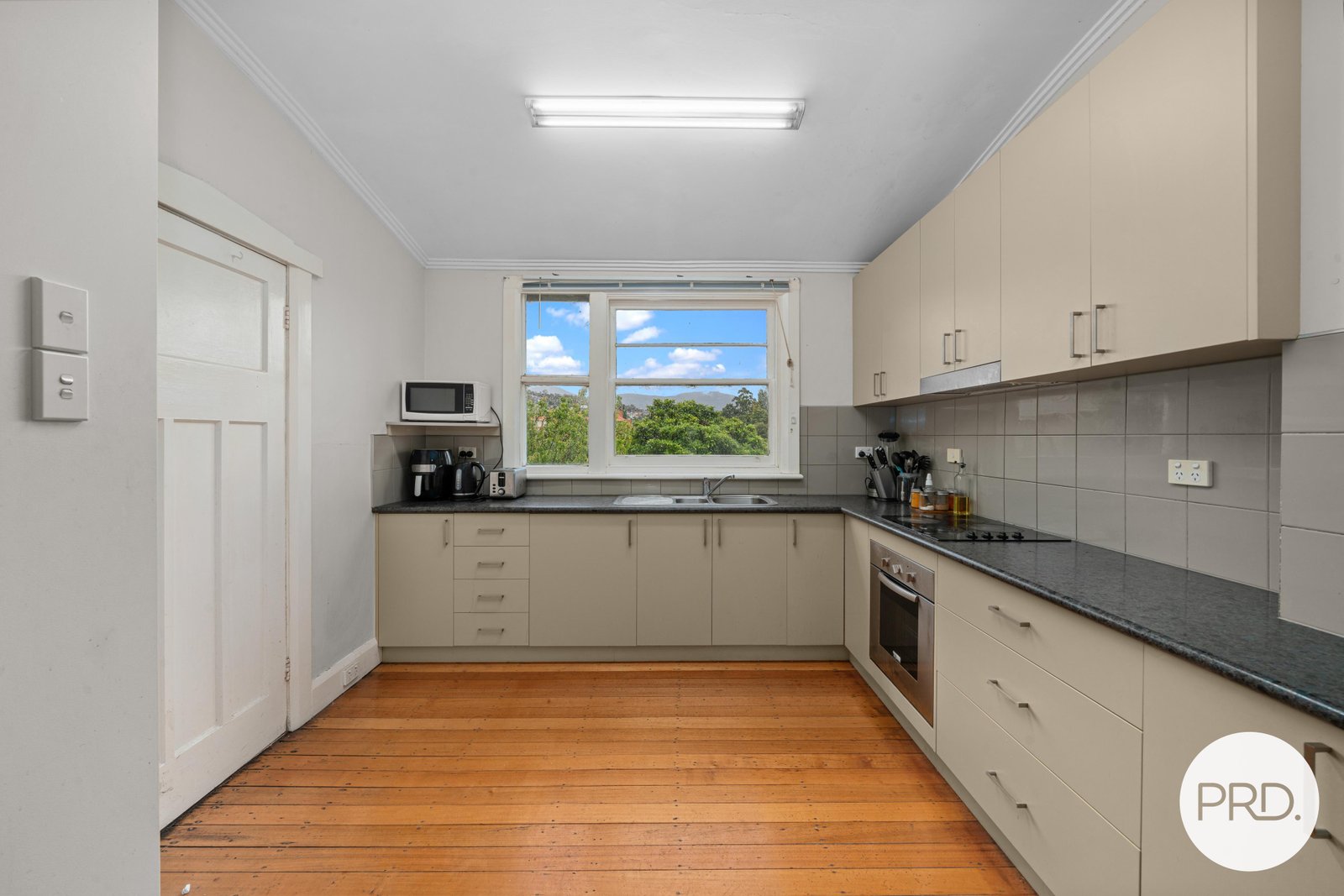 42 Tower Road NEW TOWN 5