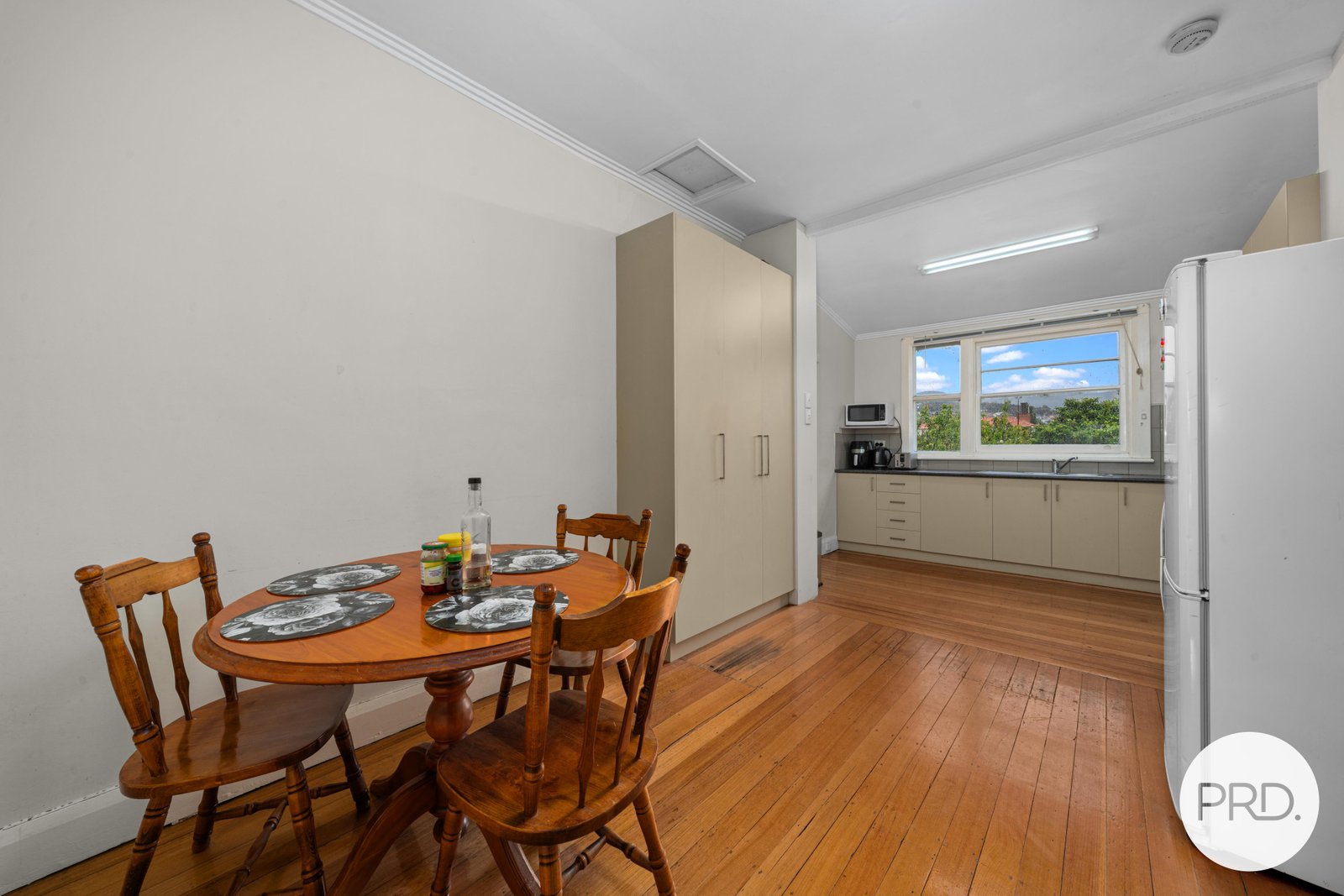 42 Tower Road NEW TOWN 6