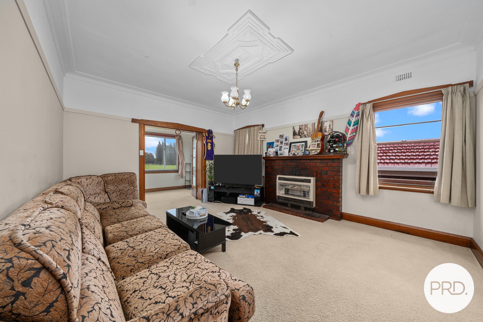 42 Tower Road NEW TOWN 8