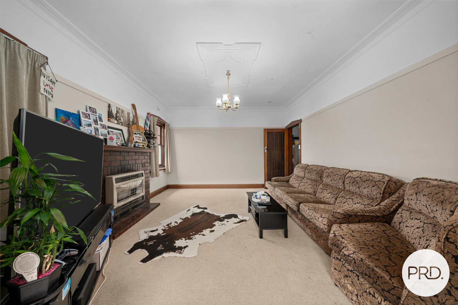 42 Tower Road NEW TOWN 9