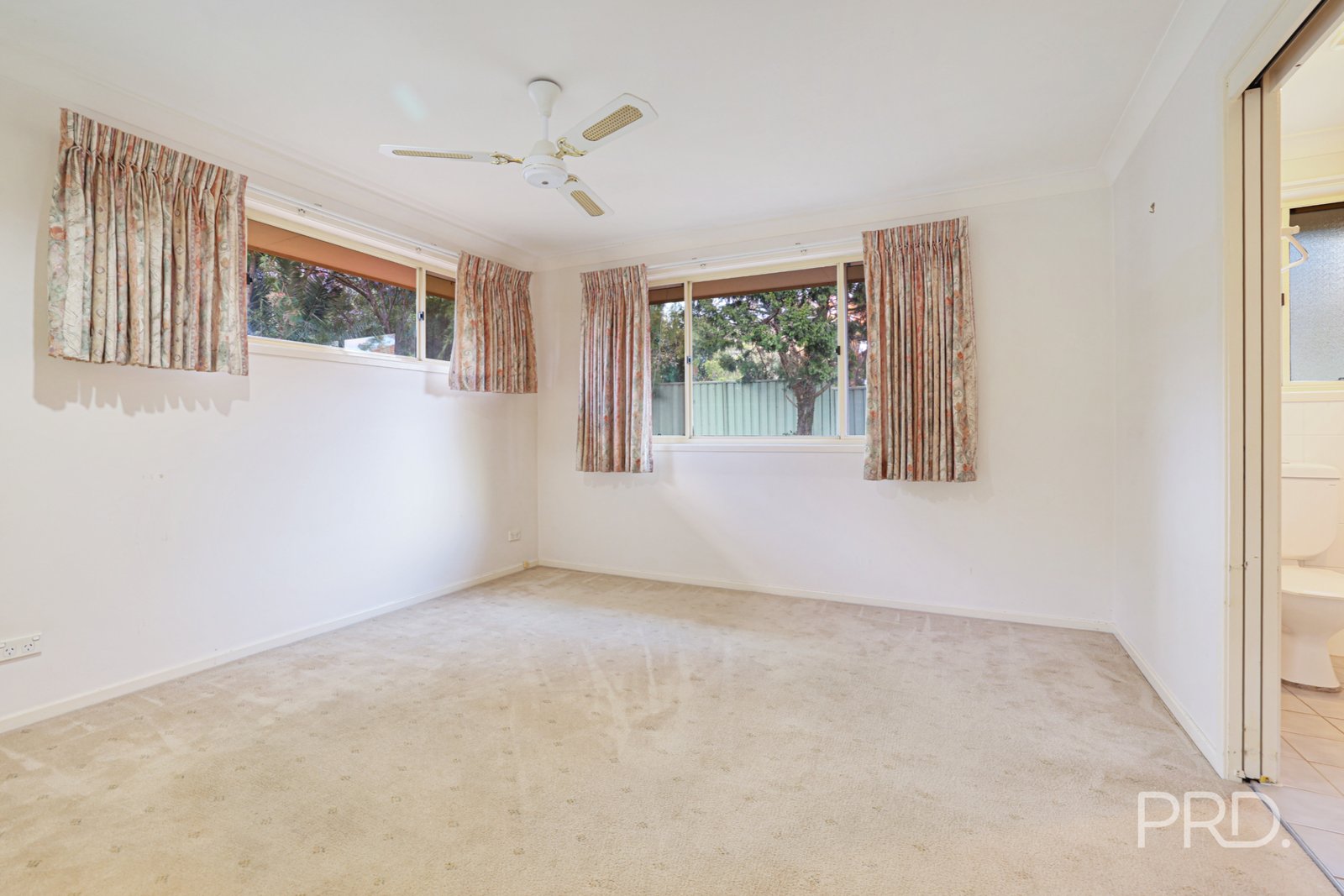 42 Tribe Street TAMWORTH 8