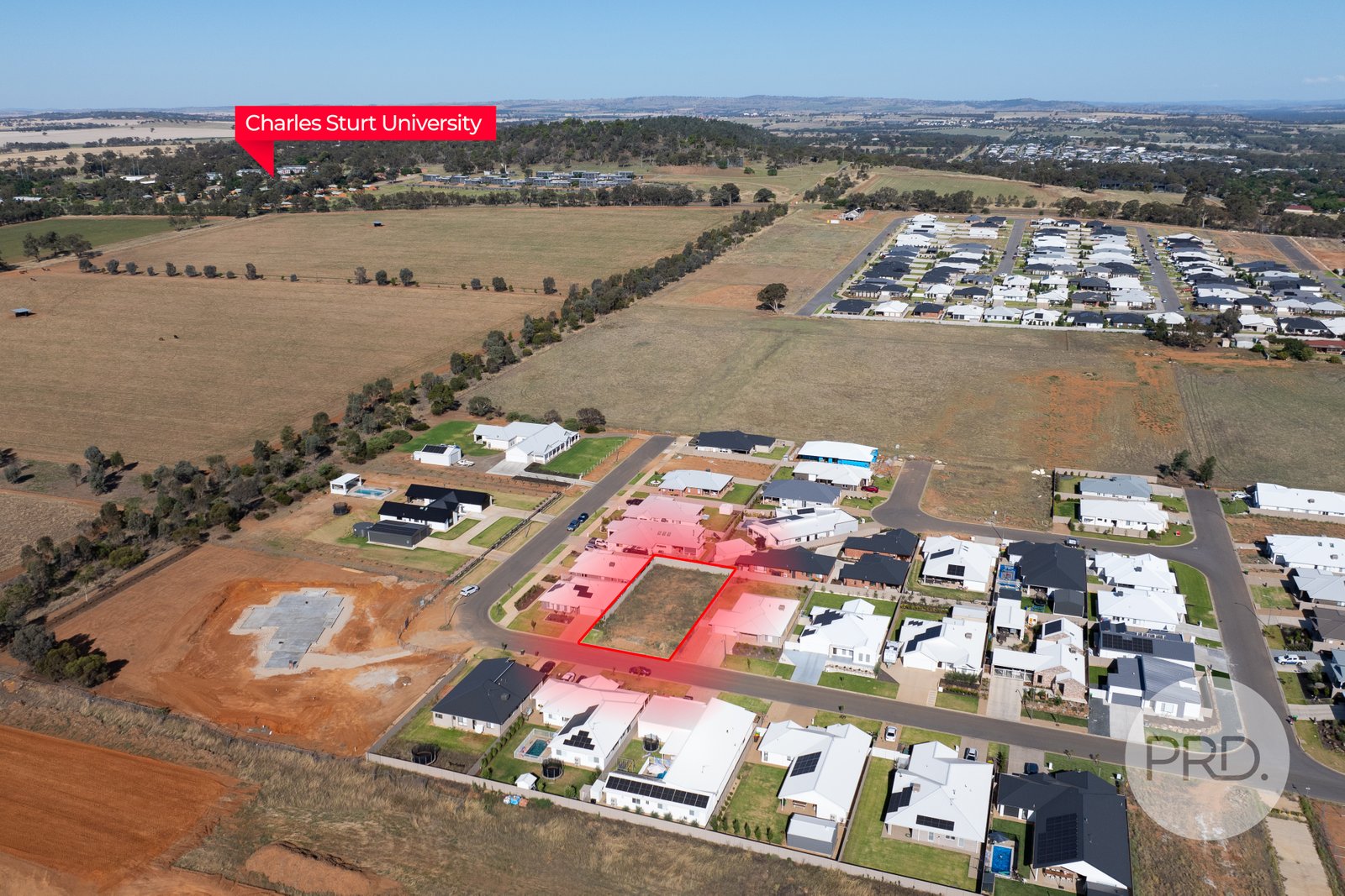 42 Valencia Drive GOBBAGOMBALIN 5
