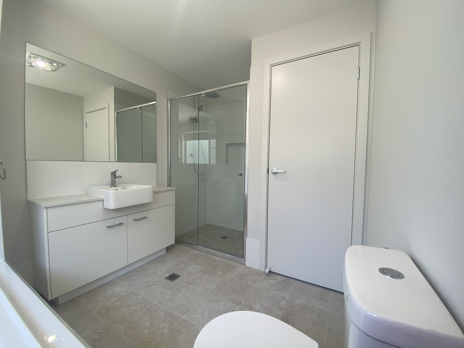 42 Vlatko Drive WEST HOXTON 14