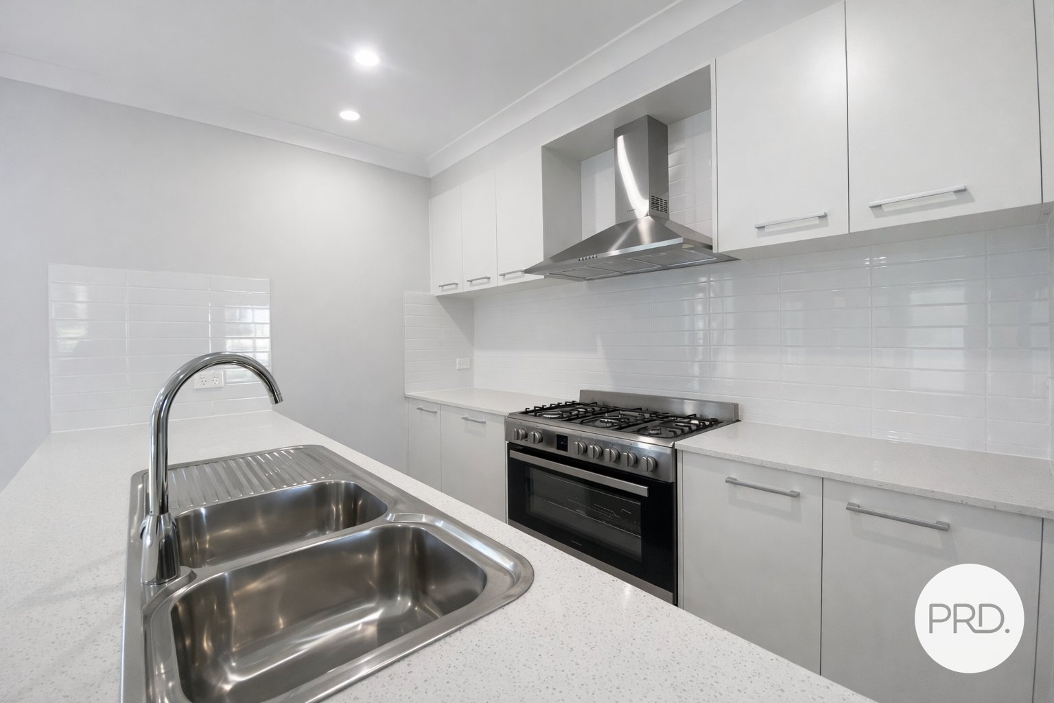 42 Vlatko Drive WEST HOXTON 3