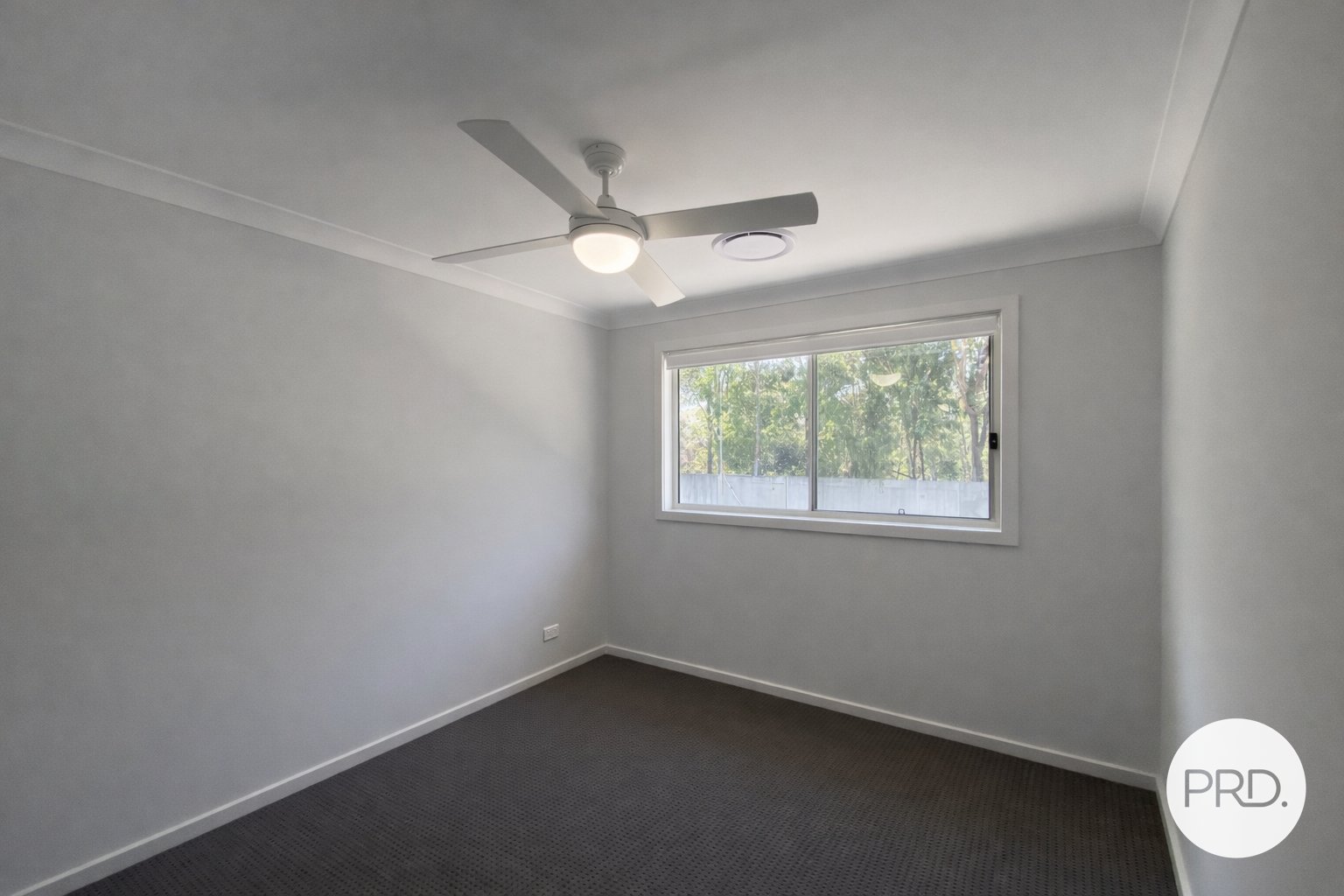 42 Vlatko Drive WEST HOXTON 7