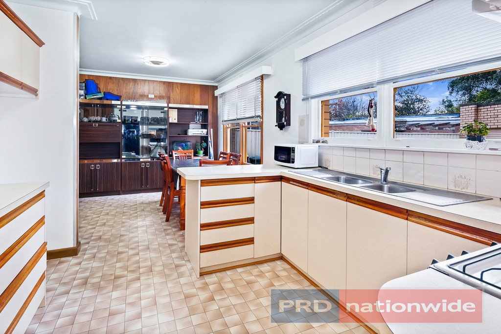 42 Waller Avenue NEWINGTON 2