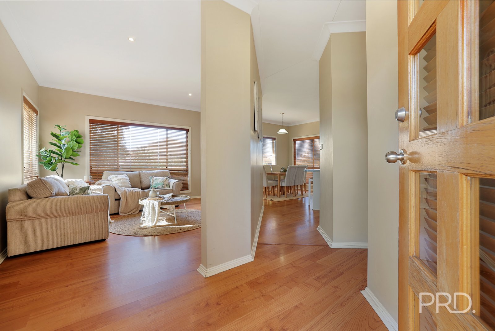42 Warwick Road HILLVUE 5