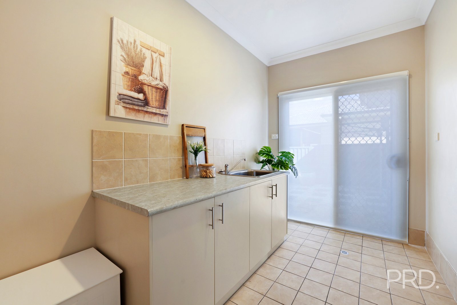 42 Warwick Road HILLVUE 19
