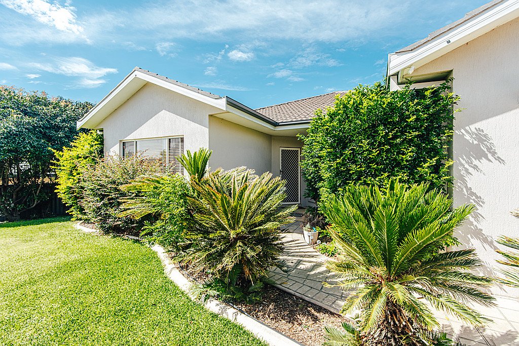 42 Warwick Road TAMWORTH 9