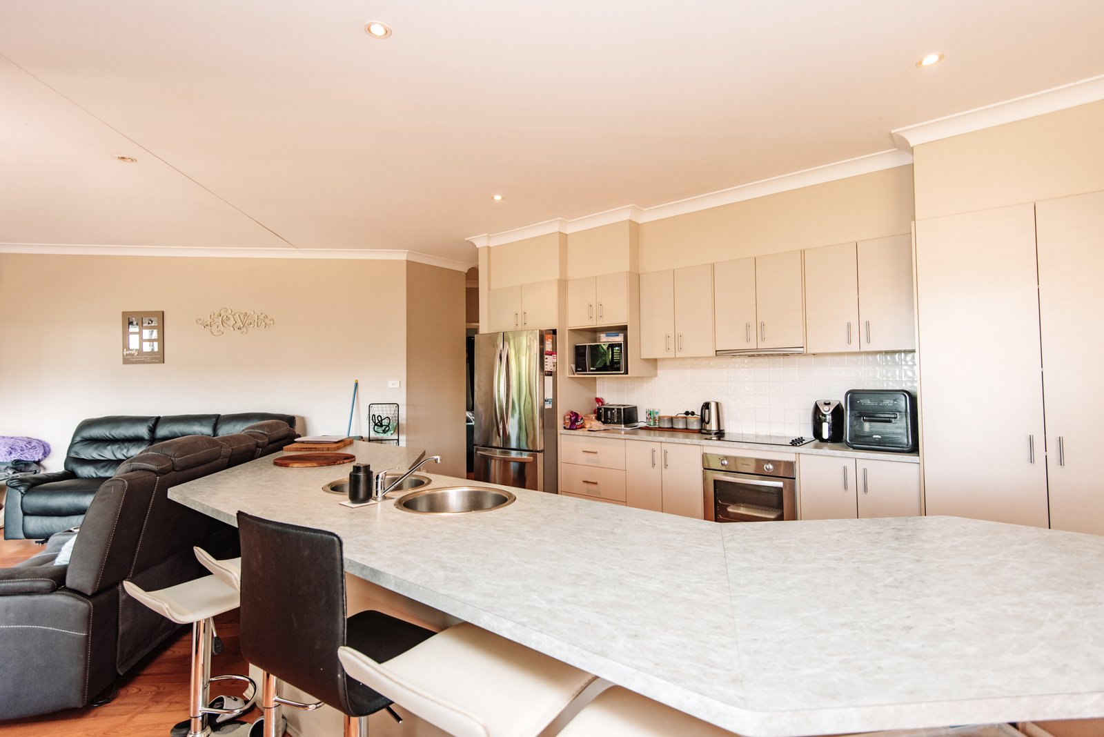 42 Warwick Road TAMWORTH 6