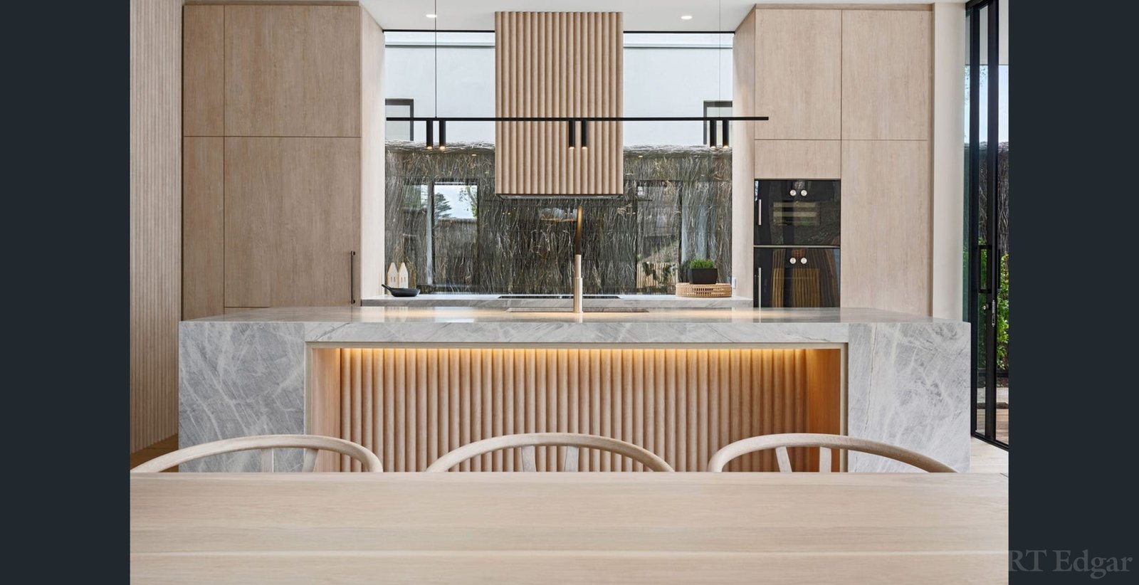 Real Estate and Property in 42 Wattle Grove, Portsea, VIC