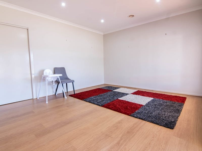 42 Wendouree Drive KIALLA 6